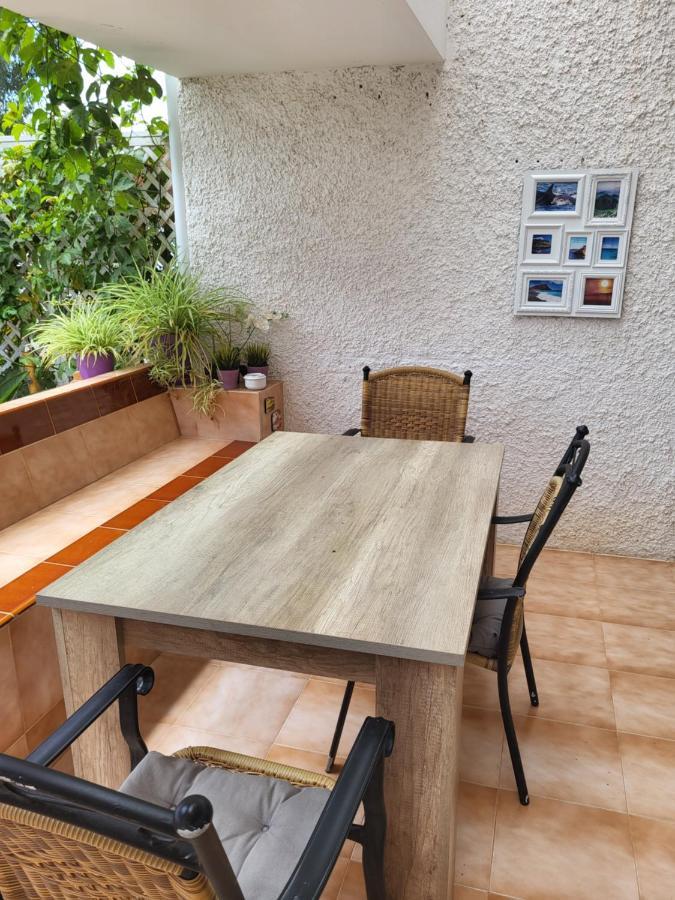 Studio With Garden Arona  Ngoại thất bức ảnh